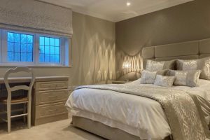 Beautiful fabric choice makes beautiful blinds and bedding